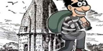 सोलापुरात शेतकऱ्याच्या पत्नीने घरातून साडेचार लाखांच्या दागिनेसह रोख रक्कम घेऊन केले पलायन