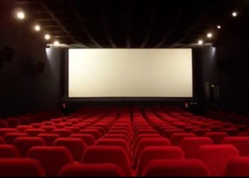 राज्यात उद्यापासून थिएटर्स उघडणार, 50 टक्के क्षमतेची मर्यादा, सरावासाठी स्वीमिंगपूलही खुले