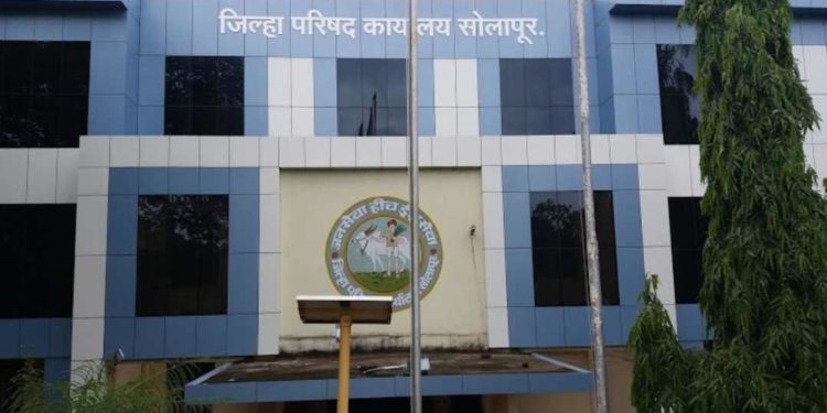 सोलापूर जिल्हा परिषदेचे नवे मुख्य कार्यकारी अधिकारी दिलीप स्वामी; वायचळ यांची बदली