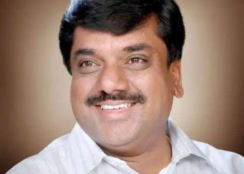 पुणे पदवीधर निवडणुकीत कृषि पदवीधर संघटना संग्राम देशमुख यांच्या समवेत