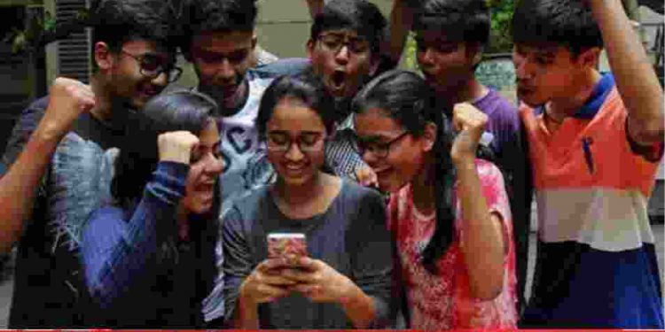 दहावी, बारावीच्या फेरपरीक्षेचा निकाल जाहीर, असा पहा निकाल