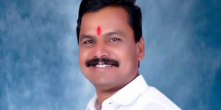 नागरिकांसाठी विकास योजना राबवून राष्ट्रवादी पक्ष वाढीसाठी प्रयत्न करणार : भारत बेदरे