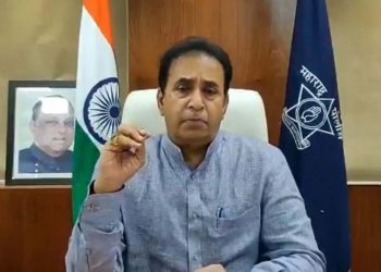 कोरोना काळात नियम मोडणाऱ्यांवर गुन्हे दाखल झालेल्यांबाबत गृहमंत्री अनिल देशमुखांची मोठी घोषणा