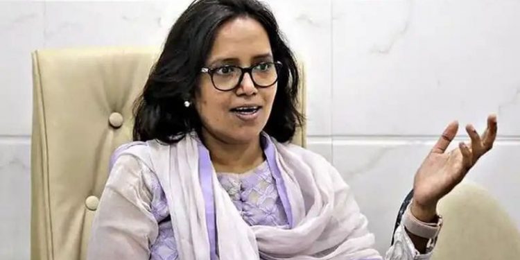 विद्यार्थ्यांनो! दहावी-बारावीच्या परीक्षा पुढे ढकलल्या; शिक्षणमंत्री वर्षा गायकवाड यांची घोषणा