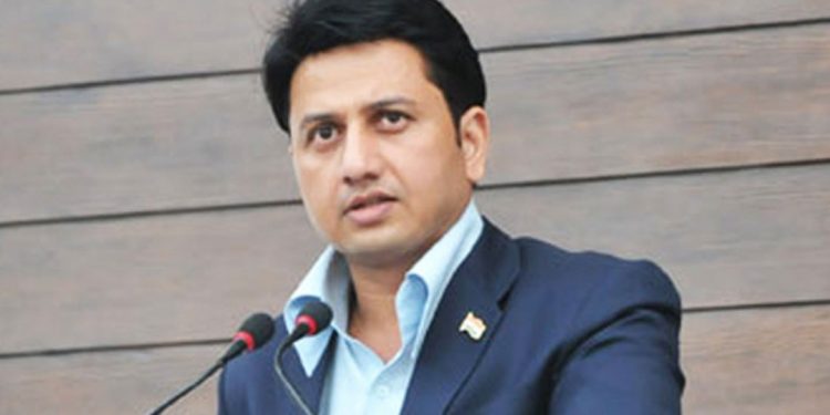 आ.रणजितसिंह मोहिते-पाटील कोरोना पॉझिटिव्ह; ऐन निवडणुकीत प्रचारापासून दूर राहून क्वारंटाईन