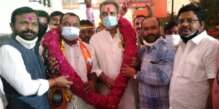 मंगळवेढ्याच्या ३५ गावांच्या पाण्यासाठी निधी आणण्यासाठी प्रयत्न; इतर समस्याही सोडविण्यासाठी केंद्राकडे पाठपुरावा करणार : आ.समाधान आवताडे