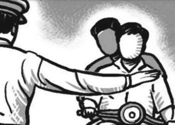 खळबळ! वाहने अडवून पैसे वसूल करणारा मंगळवेढ्यातील तोतया पोलीस ताब्यात