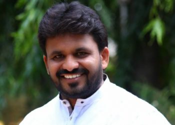 रमजान ईदचा सण साधेपणाने साजरा करावा व घरातच नमाज पठण करावे : मुजम्मील काझी