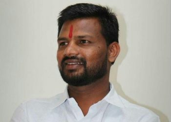 मरवडे गावाच्या विकासात भर; श्रीकांत गणपाटलांच्या प्रयत्नातुन १ कोटी ५६ लाखांचा निधी मंजुर : सरपंच नितिन घुले