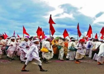 संचारबंदीपूर्वी पंढरपूरमध्ये आषाढीसाठी आलेल्या भाविकांना पोलीस बाहेर काढणार