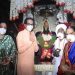 विठ्ठलाची महापूजा संपन्न! मुख्यमंत्री उद्धव ठाकरे विठूरायासमोर नतमस्तक; म्हणाले…