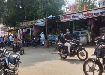 महाराष्ट्र बंदला मंगळवेढ्यात प्रतिसाद नाही; सर्व दुकाने, सार्वजनिक वाहतूक व्यवस्था सुरळीत