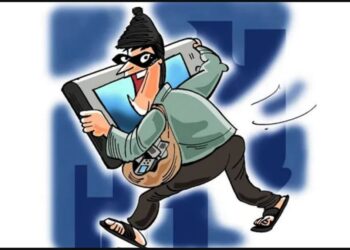 बिल देण्याचा बहाणा! मंगळवेढ्यात हॉटेल मालकाचा चार्जिंगला लावलेला मोबाईल उच्चशिक्षित तरुणाने नेला चोरून