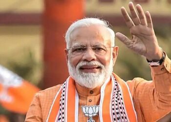 मोदींची चिंता दूर! कोण म्हणतं मोदी लाट ओसरली? यूपीपासून मणिपूरपर्यंत मोदी मोदी मोदी; 2024 ला फिर एक बार?