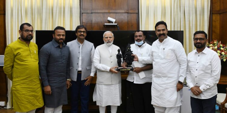 मोदी सकारात्मक! मतदारसंघाच्या विकासासाठी आ.आवताडे यांनी घेतली पंतप्रधान मोदींची भेट; कायापालट होणार