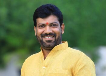 मंगळवेढ्यातील बेरोजगारांना आर्थिक सक्षम करणारा ‘दादा’ व सर्वसामान्यांच्या समस्या सोडविणारा हक्काचा माणूस : अनिल सावंत