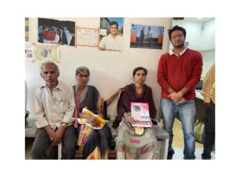 देवमाणूस! तीन मणके खराब, अंथरुणात झोपून असलेल्या रुग्णावर गजानन लोकसेवा हॉस्पिटलमध्ये शस्त्रक्रिया यशस्वी; पेशंट चौथ्या दिवशीच उठून बसू व चालू लागला