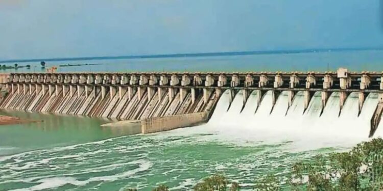 उजनी पाणीप्रश्न! म्हणे दत्तात्रय भरणे मामांच्या खाद्यांवर बंदूक; पालकमंत्री बदलून प्रश्न सुटणार का?