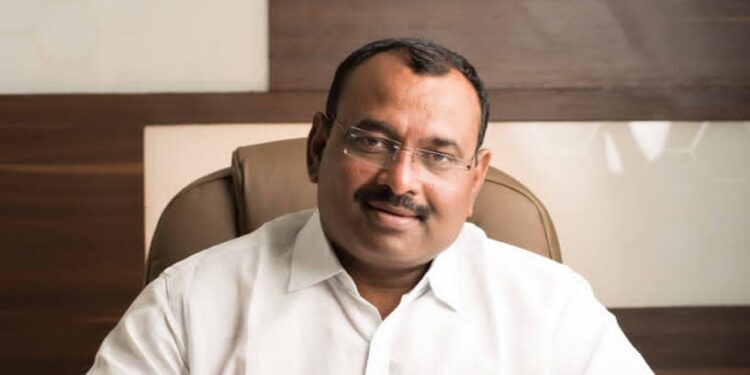 विकासात्मक आमदार! मंगळवेढा व पंढरपूर नगरपरिषदेस ५ कोटी मंजूर, समाधान आवताडेंच्या पाठपुराव्याला यश; संपूर्ण कामांची यादी पाहा…