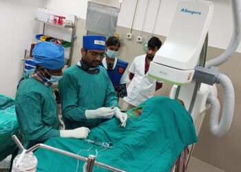 महिला मल्टीस्पेशालिटी हॉस्पिटलमध्ये दोन कॅथलॅब अँजिओग्राफी प्रोसिजर; रुग्णांनी मानले डॉक्टरांचे आभार