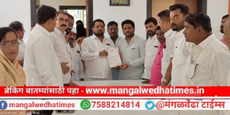 प्रतीक किल्लेदार मंगळवेढ्याच्या राजकारणात सक्रिय; बाळासाहेबांच्या शिवसेनेने दिली मोठी जबाबदारी