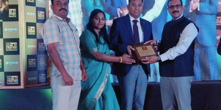 माणगंगा उद्योग समूहाची गरुड भरारी ठरतेय लक्षवेधी; नितीन इंगोले यांना सकाळ ऑयडाल्स ऑफ महाराष्ट्र पुरस्कार प्रदान