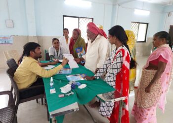 आरोग्यसेवा! मंगळवेढा मल्टिस्पेशालिटी हॉस्पिटलच्या वतीने 53 रुग्णांची मोफत हृदयरोग तपासणी