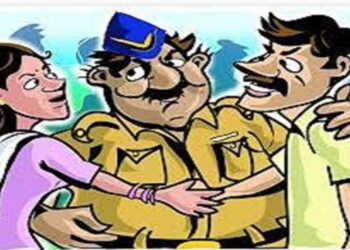 लॉजवर बनावट ग्राहक पाठवून वेश्या व्यवसायाचा भंडाफोड; मंगळवेढ्यातील प्रकार; पीडित मुलीसह आरोपी ताब्यात