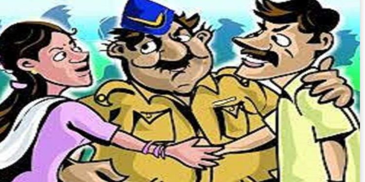 लॉजवर बनावट ग्राहक पाठवून वेश्या व्यवसायाचा भंडाफोड; मंगळवेढ्यातील प्रकार; पीडित मुलीसह आरोपी ताब्यात