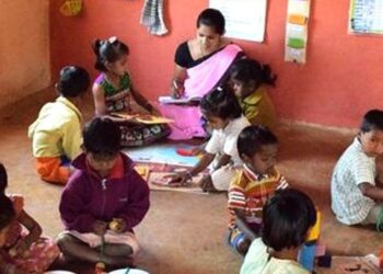 अंगणवाडी सेविकांची निघाली भरती, सोलापूर जिल्ह्यात ‘एवढ्या’ जागा; शिक्षण अट, उमेदवार निवडीचा अधिकार, अर्ज प्रक्रिया सविस्तर माहिती जाणून घ्या..