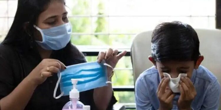 नवे संकट! घरोघरी खो खो खोकला; कोरोनानंतर आता नवी डोकेदुखी, रुग्णसंख्या मोठ्या प्रमाणात वाढली; काळजी घेण्याचे आवाहन