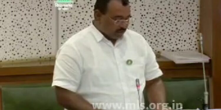 आमदार आवताडे यांनी कोळी समाजाच्या जिव्हाळ्याचा ‘हा’ प्रश्न मांडला विधिमंडळात; संपूर्ण महाराष्ट्रभरातून होतोय कौतुकाचा वर्षाव