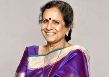 जेष्ठ अभिनेत्री उषा नाडकर्णी आज मंगळवेढ्यात; आदर्श माता पुरस्कार सोहळ्यास राहणार उपस्थित