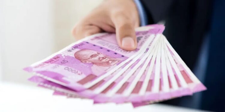 पुन्हा नोटाबंदी! 2 हजारांची नोट चलनातून बाहेर; आरबीआयचा मोठा निर्णय