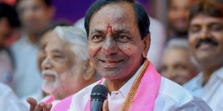 तेलंगणाचे मुख्यमंत्री KCR यांना पंढरपुरात पाय ठेऊ देणार नाही?- घोडके यांचा इशारा