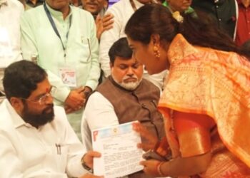 मोठी बातमी! मंगळवेढ्यात अद्ययावत नाट्यगृहाची उभारणी लवकरात लवकर करा; तेजस्विनी कदम यांची मुख्यमंत्र्यांकडे मागणी