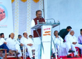 मंगळवेढा उपसा सिंचन योजनेतून ४५ हजार हेक्टर क्षेत्र ओलिताखाली येणार; पाणी परिषदेच्या माध्यमातून शासनाकडे पाठपुरावा करणार; प्रा.शिवाजीराव काळुंगे यांचे आश्वासन