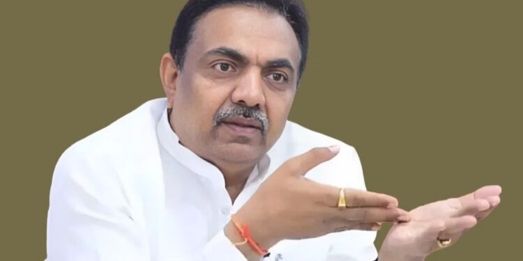 मोठी घडामोड! उपमुख्यमंत्री अजित पवार यांना मोठा धक्का, रात्री 12 नंतर जयंत पाटील यांनी उचललं मोठं पाऊल!