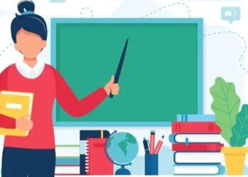 मंगळवेढ्यातील ‘या’ सरपंचाला शाळेत शिकवण्याची जबाबदारी पार पाडण्याची दुर्देवी वेळ; आमदार साहेब येण्याच्या दिवशी शिक्षक पाठवून डोळे पुसण्याचा केला प्रयत्न