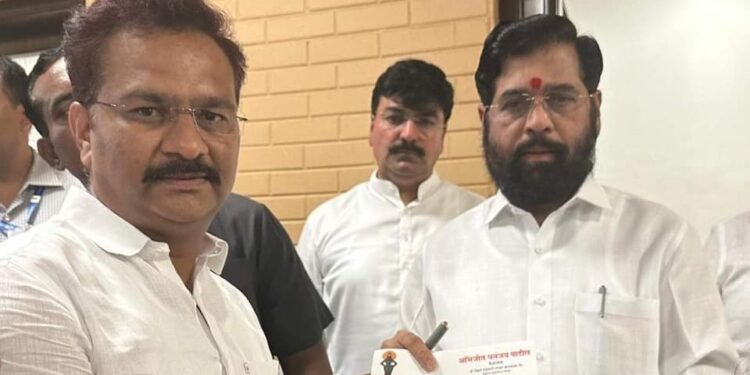 35 गाव उपसासिंचन योजनेसाठी अभिजीत पाटील आक्रमक; मुख्यमंत्री एकनाथ शिंदे यांच्याकडे केली मागणी