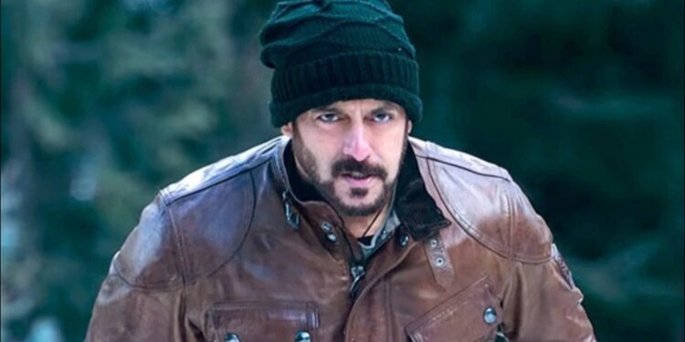 आतिशबाजी तुमने शुरू की खत्म मैं करूंगा; ‘टायगर 3’ सिनेमाचा दमदार ट्रेलर प्रदर्शित; ट्रेलर एकदा बघाच…