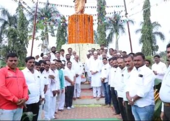 आण्णांचे विचार! पुढील हंगामामध्ये गळीतास निडव्या ऊसास १००रुपये जादा दर देणार; चेअरमन अभिजीत पाटील यांची मोठी घोषणा