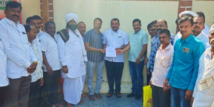 मोठी बातमी! मंगळवेढ्यात ‘या’ मराठा व्यक्तीला मिळालं पहिलं कुणबी जात प्रमाणपत्र; आमदार आवताडे यांच्या हस्ते वितरण