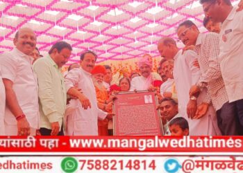 पंतप्रधान नरेंद्र मोदींना मंगळवेढ्यातील रिध्दी सिद्धी गणपती मंदिरात आणणार; खासदार जयसिध्देश्वर महास्वामींचे आश्वासन