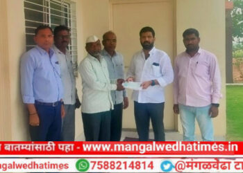 दानशूर दादा! भैरवनाथ शुगरच्या मृत कामगाराच्या कुटुंबाला व्हा.चेअरमन अनिल सावंत यांनी दिली आर्थिक मदत; सर्व स्तरातून कौतुक