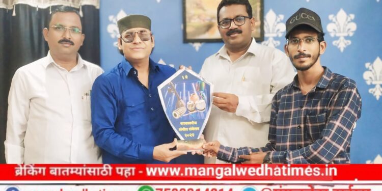 मंगळवेढ्यातील ‘ही’ गोष्ट म्हणजे संगीतप्रेमीच्या दृष्टीने अभिमानाची गोष्ट; महाराष्ट्राचा महागायक विजेता मोहमद अयाज यांचे गौरवोदगार