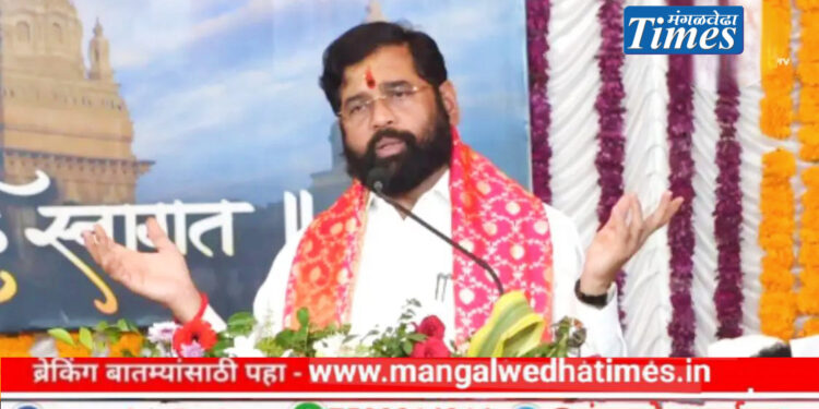 लाडकी बहीणनंतर लाडक्या भावांसाठीही योजना, दरमहा खात्यात येणार ‘इतकी’ रक्कम; पंढरपूरात मुख्यमंत्री एकनाथ शिंदे यांची मोठी घोषणा