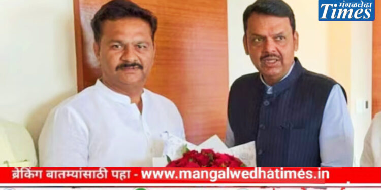 बूस्टर डोस! अभिजीत पाटील यांना वाढदिवसा अगोदरच उपमुख्यमंत्री देवेंद्र फडणवीस यांनी दिले मोठे गिफ्ट; फडणवीस यांनी तो शब्द पाळला