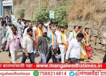 अनिल सावंत यांचे मतदारसंघात पदयात्रेद्वारे जोरात शक्तीप्रदर्शन; मंगळवेढा शहरातील पदयात्रेत लोटला जनसागर
