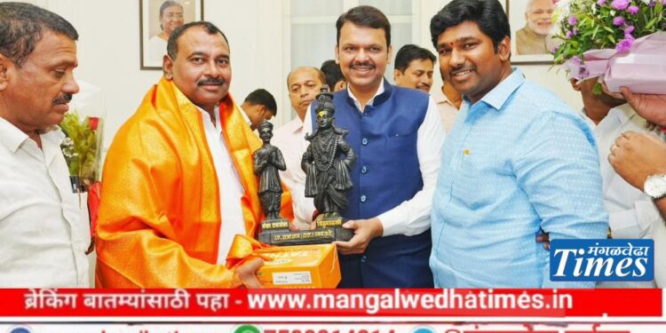 सोलापूर जिल्ह्यातील राजकीय पडझड रोखण्यासाठी समाधान अवताडे यांना संधी देत पालकमंत्री बनविण्याच्या हालचाली सुरू?